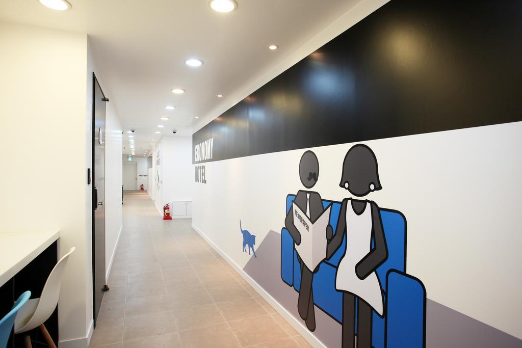 Ekonomy Hotel Myeongdong Central Seoul Exterior photo